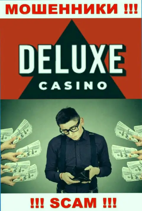 Если вдруг Вас раскрутили на деньги в дилинговой компании Deluxe Casino, тогда пишите жалобу, Вам попробуют помочь