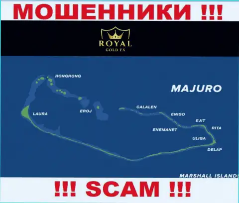 Советуем избегать взаимодействия с internet-мошенниками RoyalGoldFX, Majuro, Marshall Islands - их официальное место регистрации